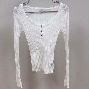 American Eagle Fitted Sweater